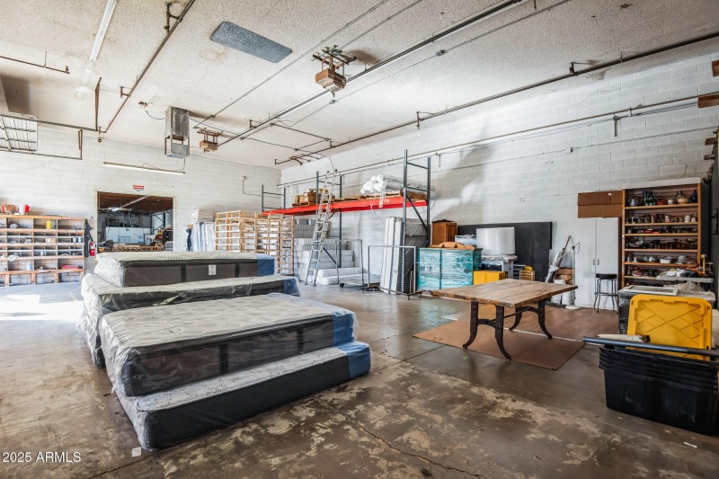 4132_N_38th_Dr_Phoenix_AZ_85019_warehous