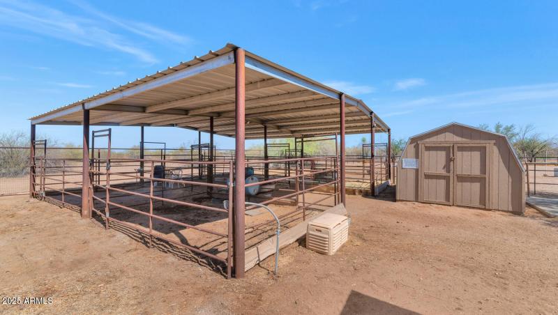 27324 N 219th Ave-large-037-022-27324 N