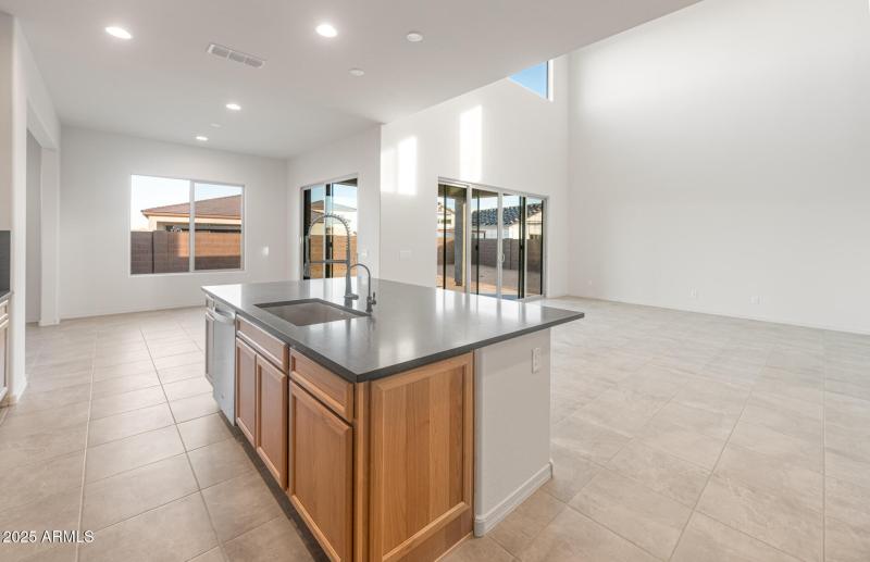 Kitchen/Cafe/Gathering Room