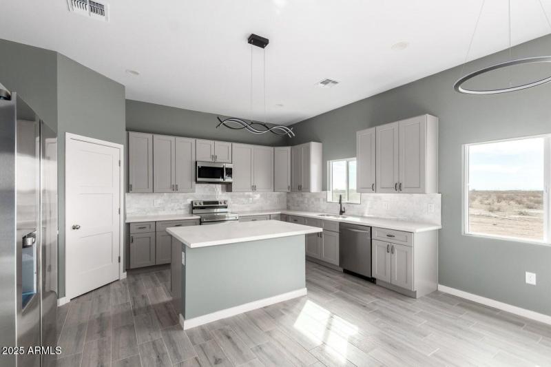 20250209080507492425000000-o