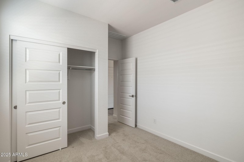 24-web-or-mls-15362-w-smoketree-dr-10-ma