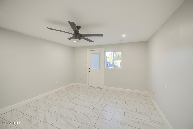 Bonus Room 2 - Office