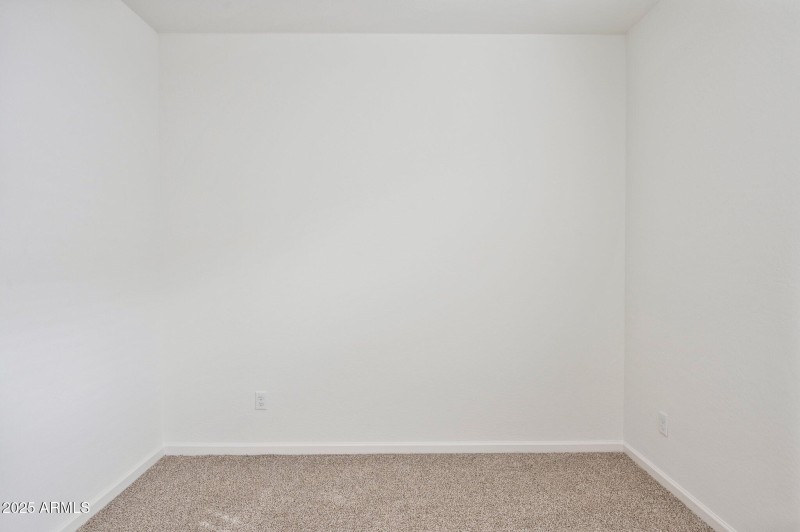 26-web-or-mls-25372-w-sunland-ave-lot-20