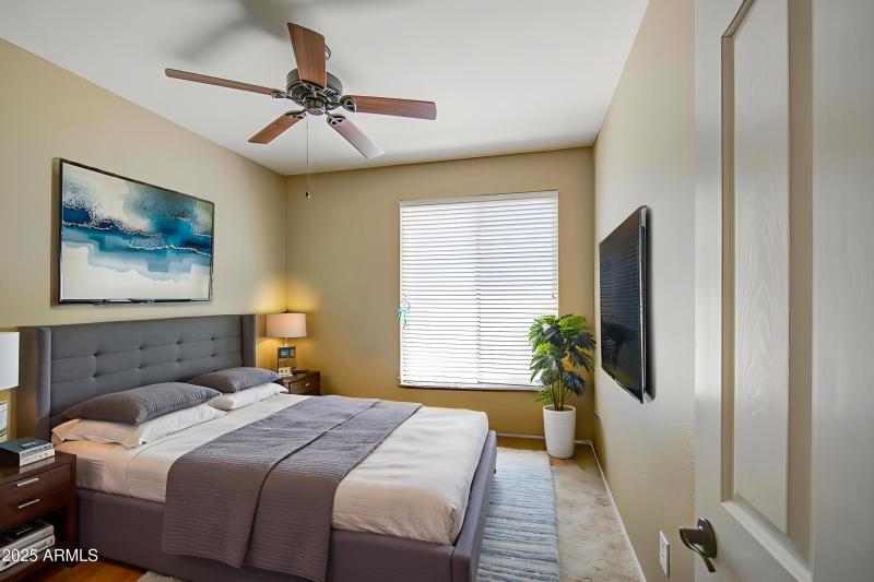 Bedroom-3-pic-1 - Bedroom - Modern - 9