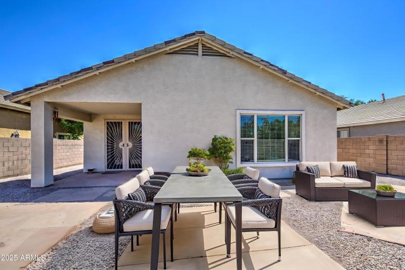 Rear-4 - Outdoor - Modern - 5