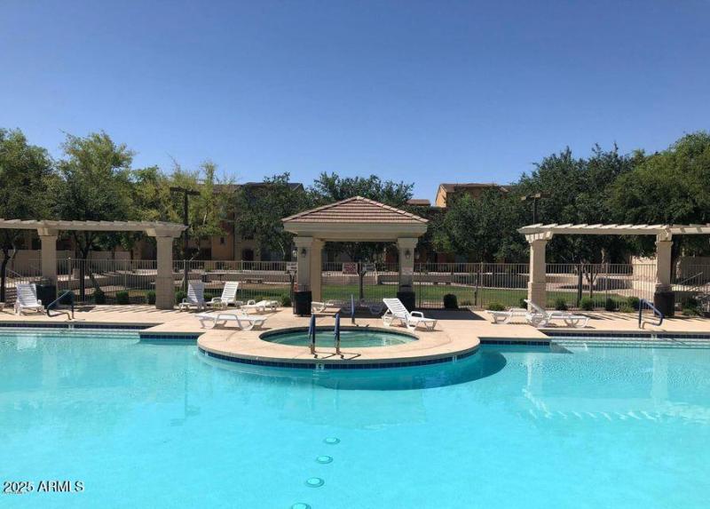 20201106223123114488000000-o