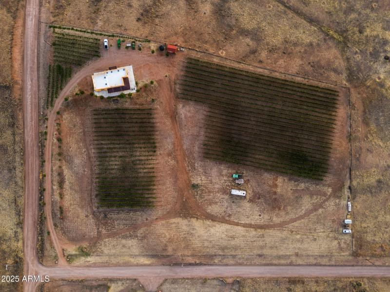 20-web-or-mls-Aerial-Harvest Dr-20