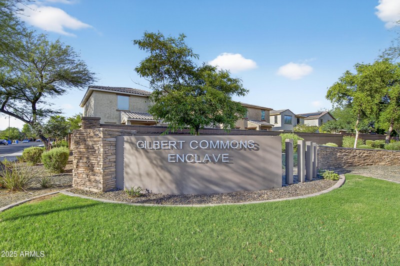 506_A4M_gilbert commons