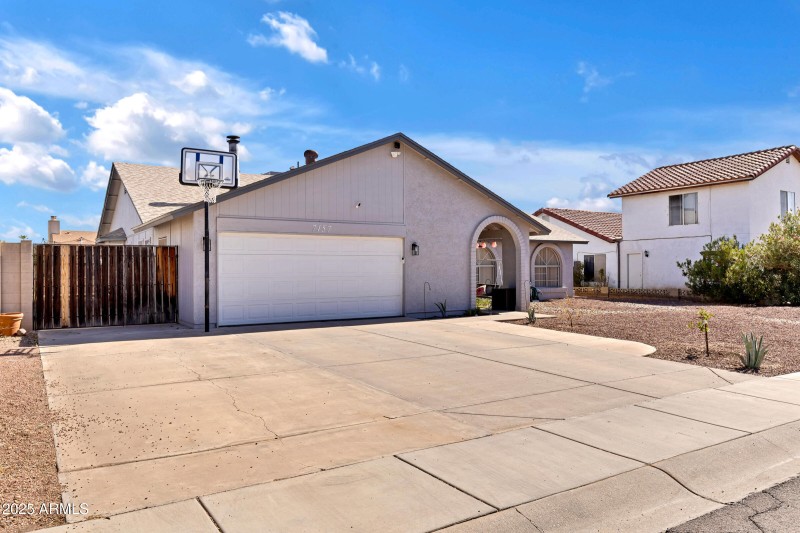 7157 W Cherry Hills Dr-2