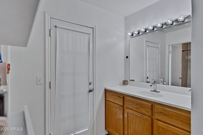 7157 W Cherry Hills Dr-26