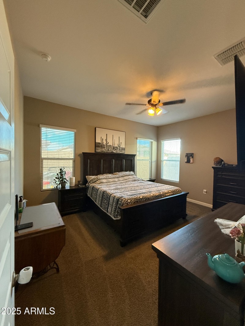 17) 61040-688c1e04cec56