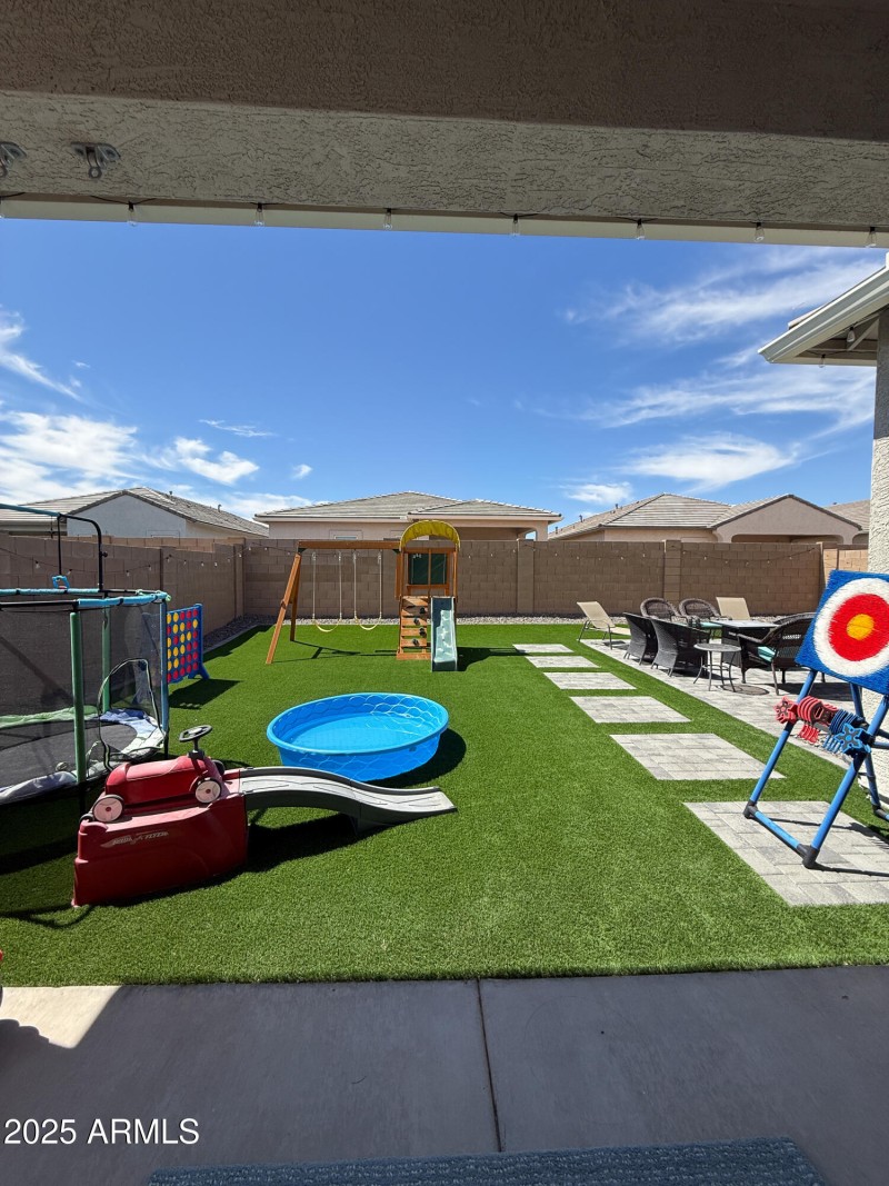 27) 61040-688c1e1e43cbb