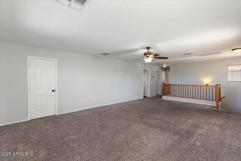 22-1312 E Clifton Ave