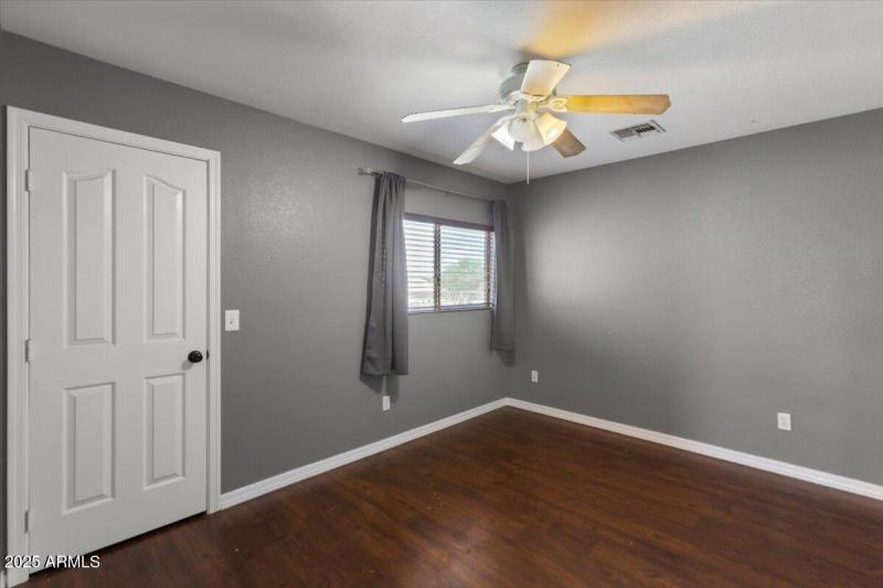 24-1312 E Clifton Ave