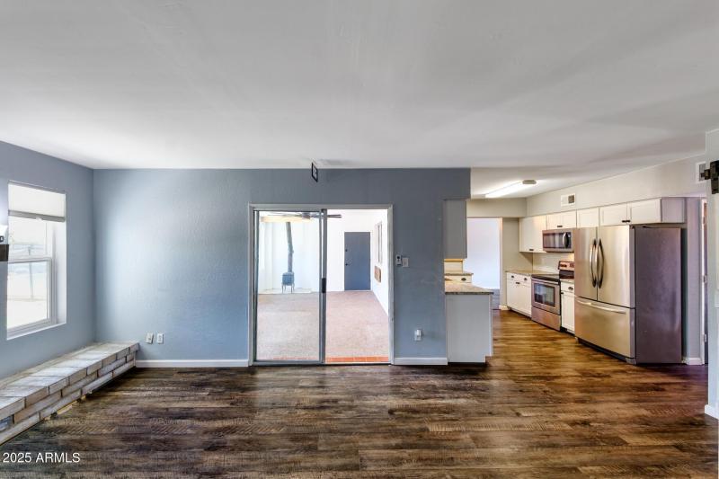 092183-1781 East Driftwood Circle