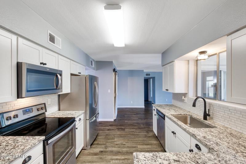 092123-1781 East Driftwood Circle