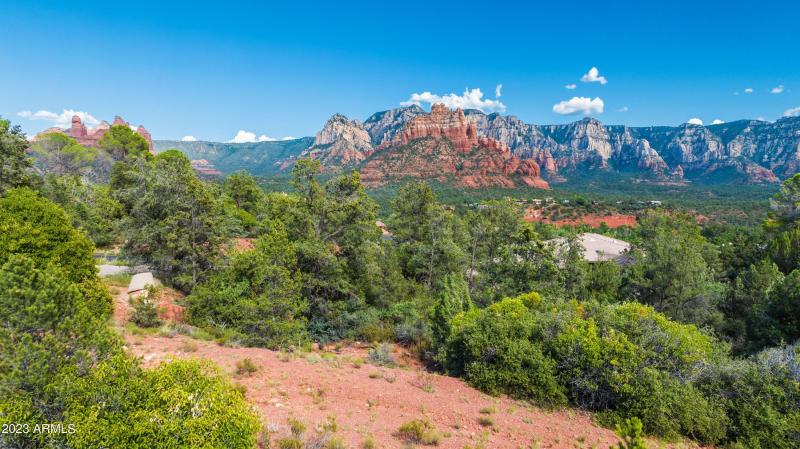 009_Lot 4 Building Site View