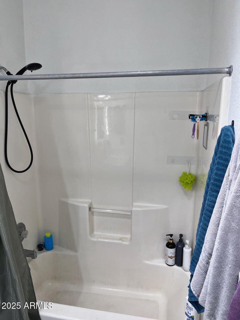 93737D85-C1EB-4C4B-BA3E-937329872E4C