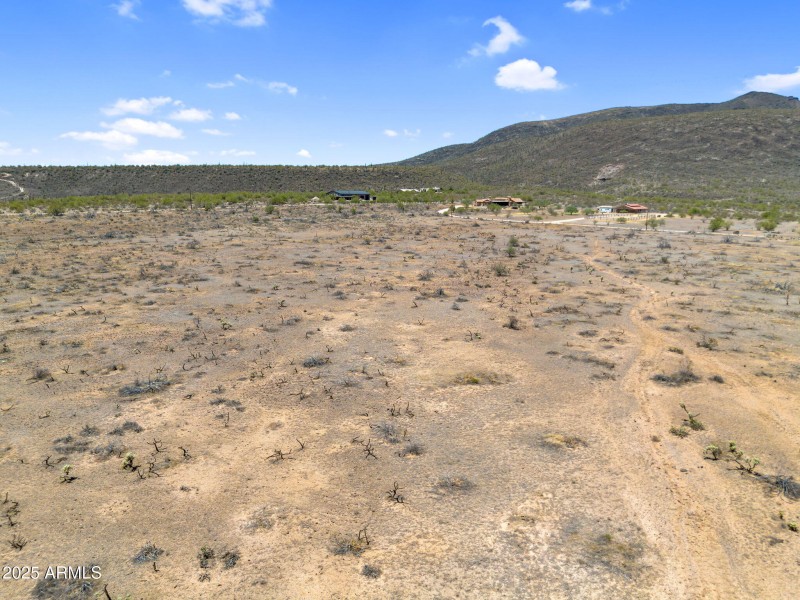 30-web-or-mls-DJI_0642