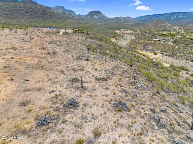 18-web-or-mls-DJI_0630