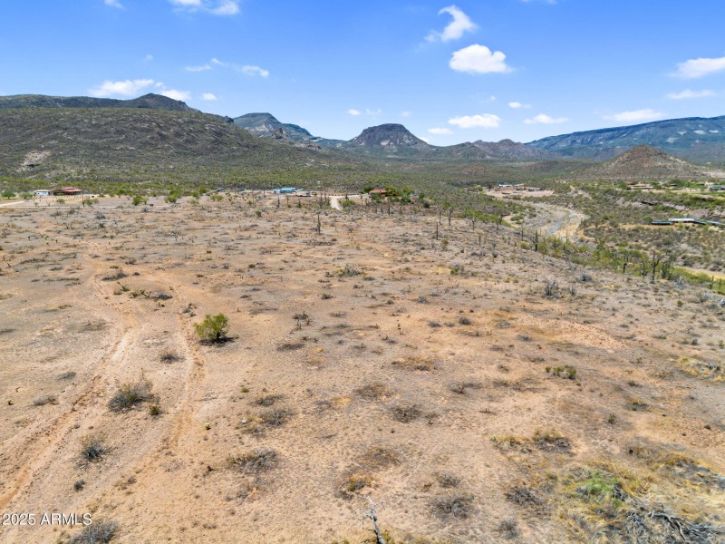 29-web-or-mls-DJI_0641