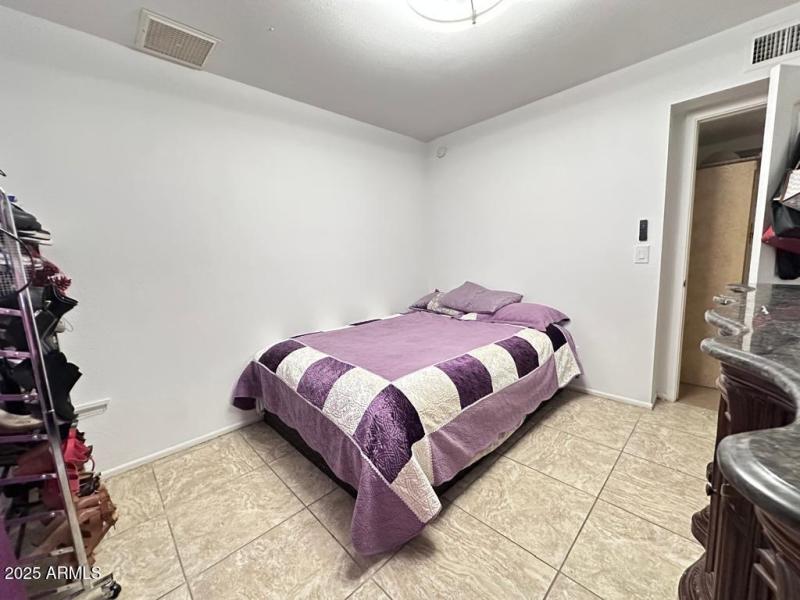 ecd5bb01-e5e8-44f4-b1c2-4a404c50d91e