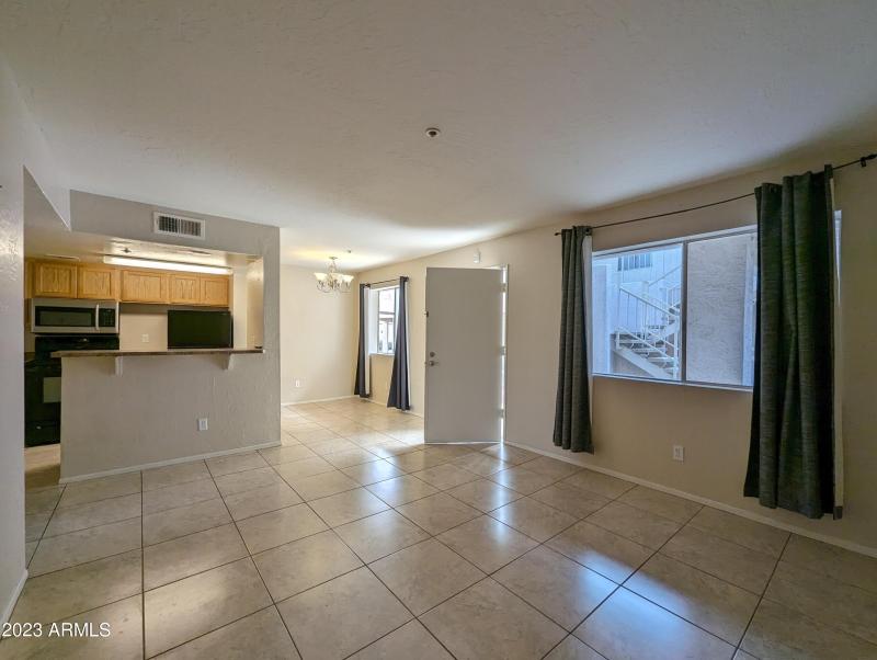 12123 W BELL RD #106