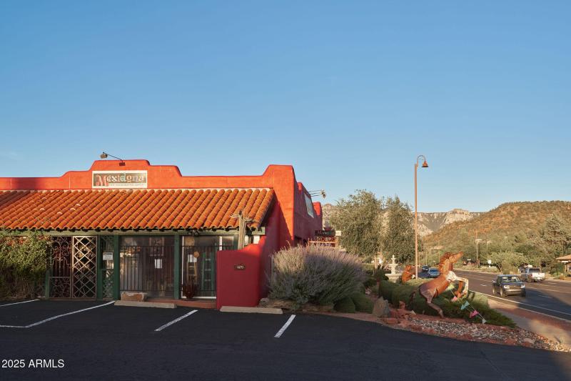 1670WStateRoute89A42