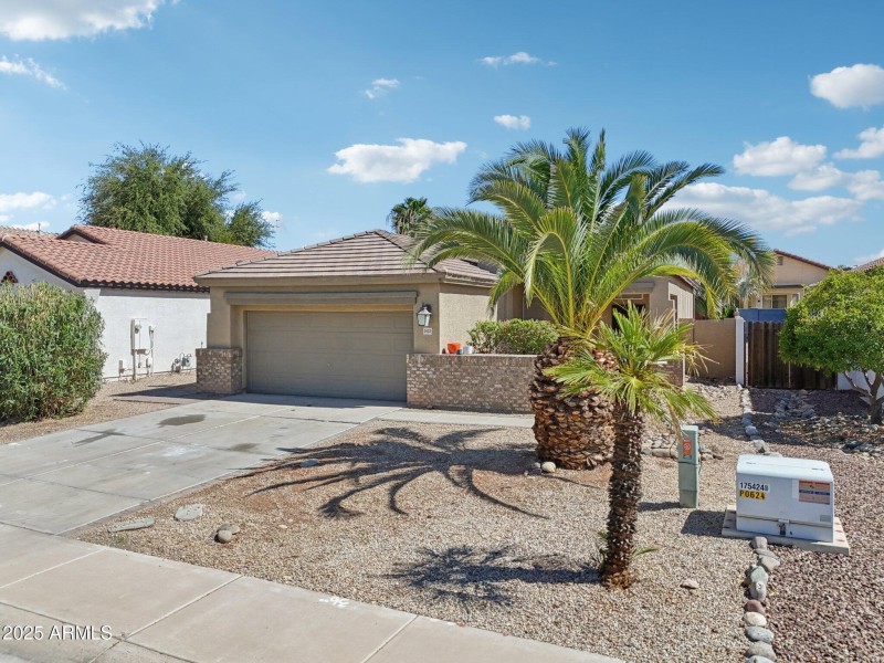 6-web-or-mls-E Calle Del Norte Dr-S0108-