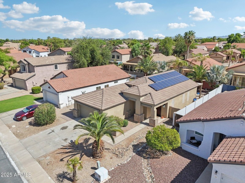 33-web-or-mls-E Calle Del Norte Dr-S0108