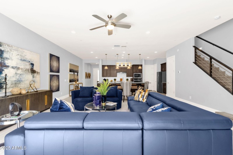 26-web-or-mls-7449-e-via-de-luna-dr