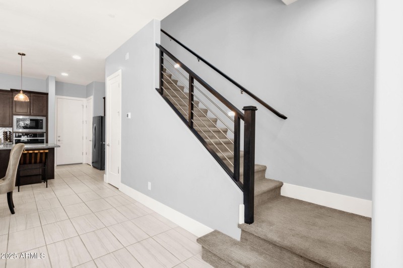 27-web-or-mls-7449-e-via-de-luna-dr