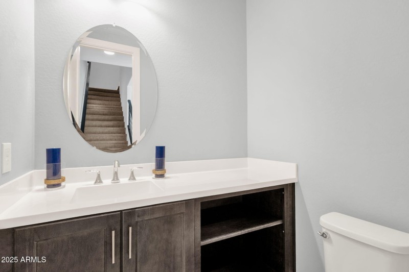 29-web-or-mls-7449-e-via-de-luna-dr