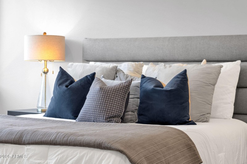 43-web-or-mls-7449-e-via-de-luna-dr