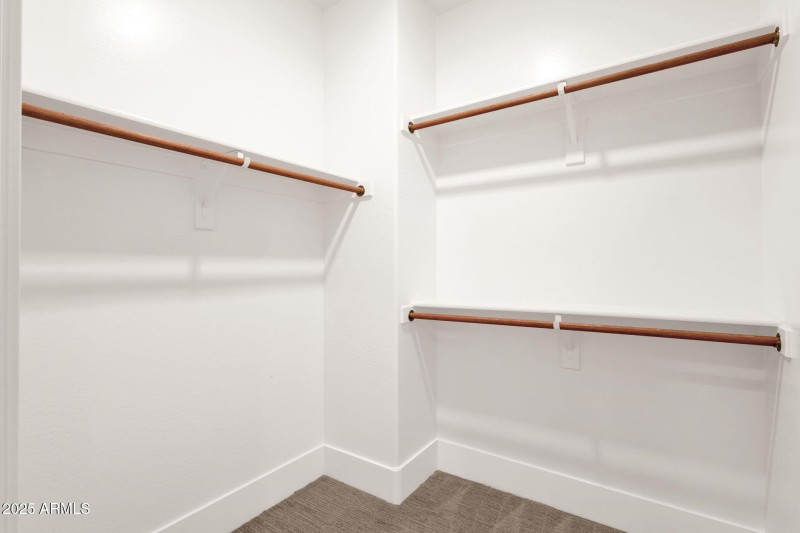 48-web-or-mls-7449-e-via-de-luna-dr