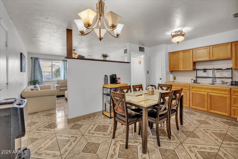 05-6516_W_Cherry_Lynn5