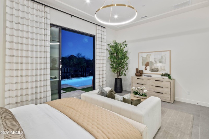 33-web-or-mls-christianday_33