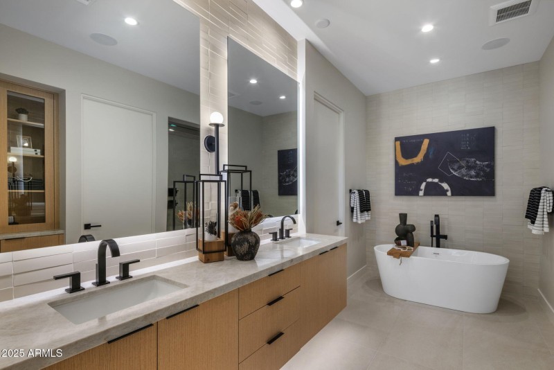 18-web-or-mls-IMG_6829