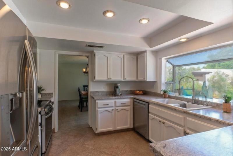 Kitchen virtual staged