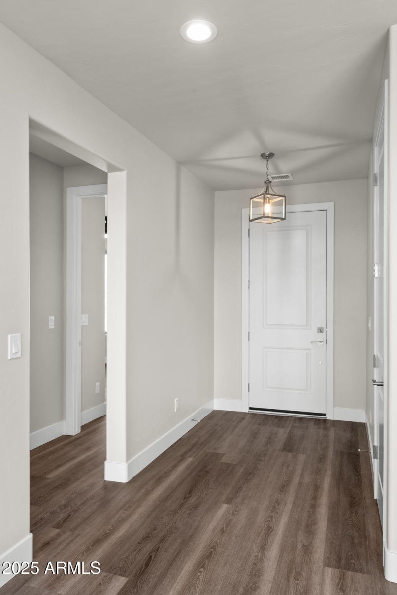 25-web-or-mls-15689-e-orch-vw-rd