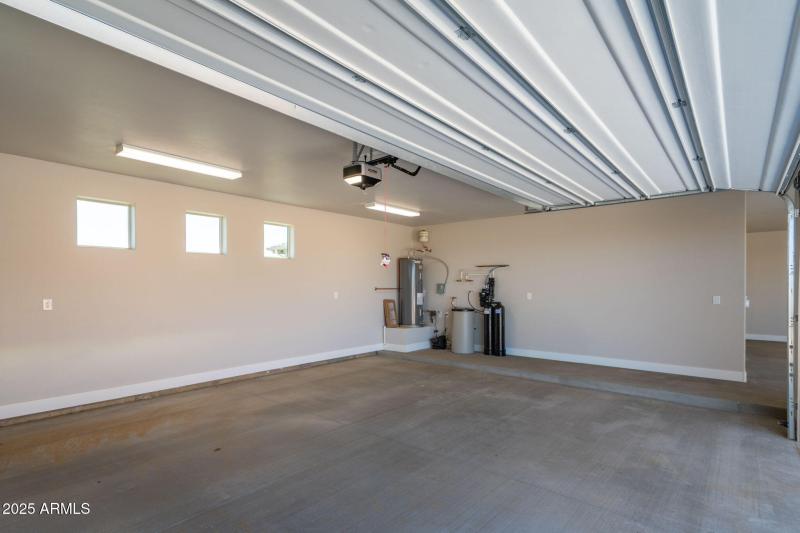 22-web-or-mls-15689-e-orch-vw-rd