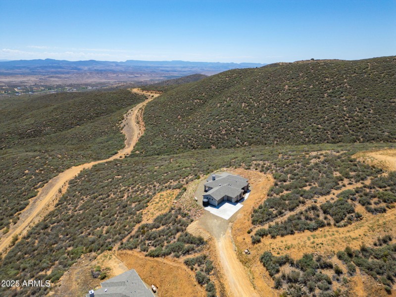 11-web-or-mls-15689-e-orch-vw-rd