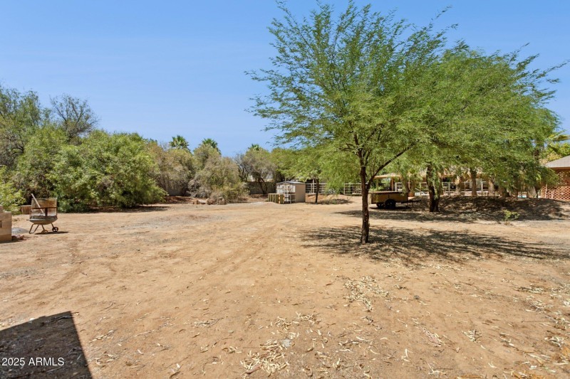 Plenty of Space for Toys - Back Access