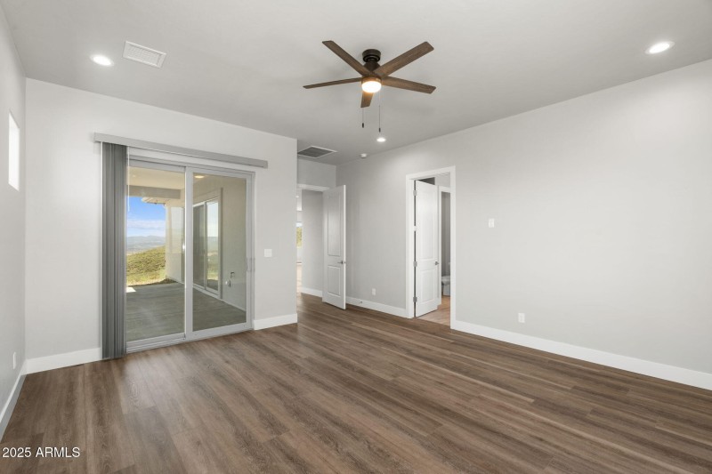 14-web-or-mls-15690-e-orch-vw-rd