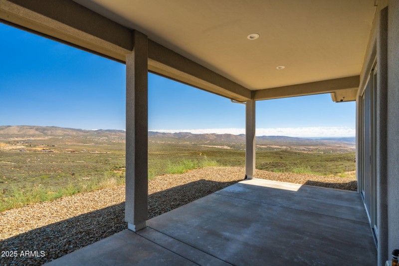 35-web-or-mls-15690-e-orch-vw-rd