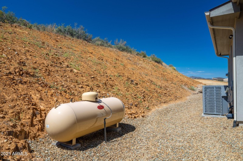 41-web-or-mls-15690-e-orch-vw-rd