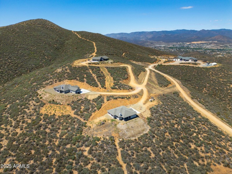 33-web-or-mls-15690-e-orch-vw-rd