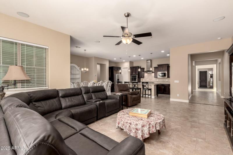 18 - Sagittarius 1541