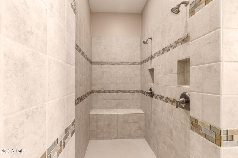 32 - Sagittarius 1541