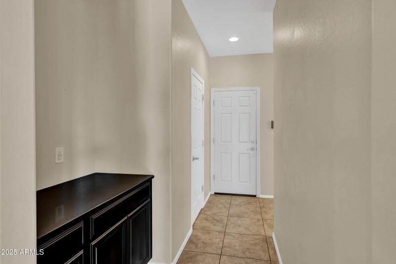 2075 W Bennett Way-20